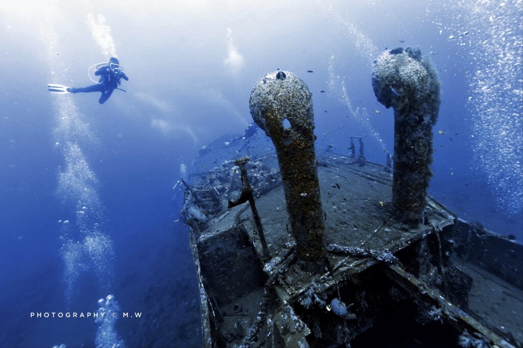 Bali Diving - Divers at Boga Shipwreck Kubu Bali Dive Site - Kubu Tulamben Diving - Boga Wreck